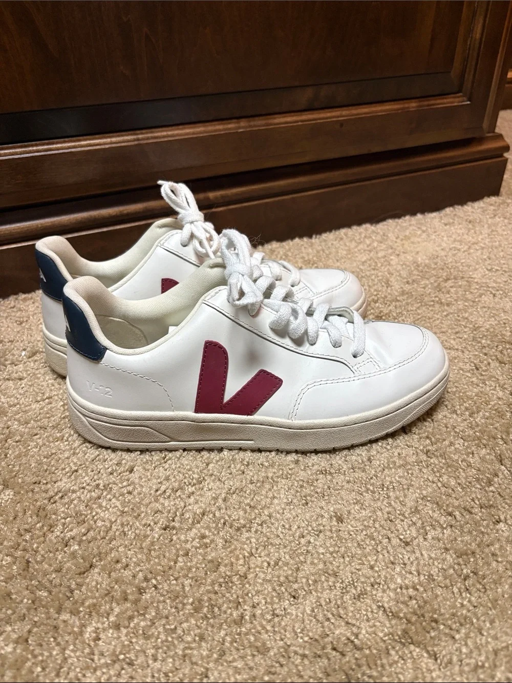 Veja V-12 White Sneaker with Burgundy V size 6
